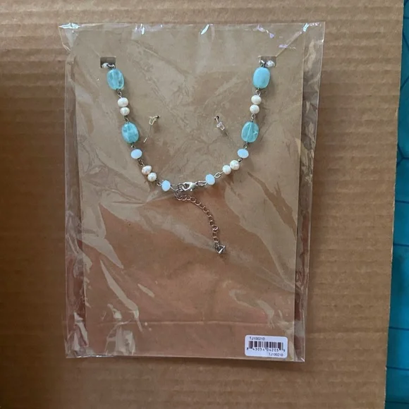 Marbella & Ashford Aqua and White Necklace Set - Picture 2 of 4